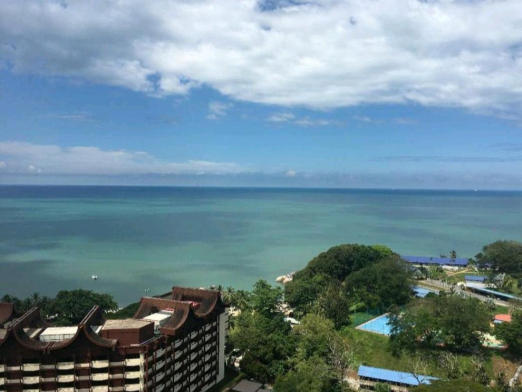 Pantai Seaview Resort Batu Ferringhi 1801 - 3 Rooms Dış mekan fotoğraf